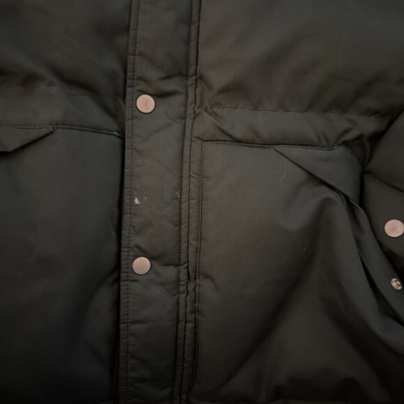 St. John’s Bay Puffer Vest green with orange inside - Picture 4 of 5